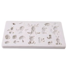 Forest Animal Squirrel Fondant Silicone Mold (Color: White)