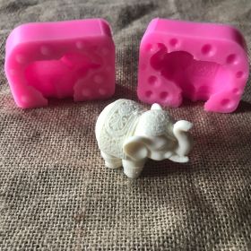Three-dimensional Elephant Silicone Mold Aromatherapy Plaster Mold (Color: Pink)